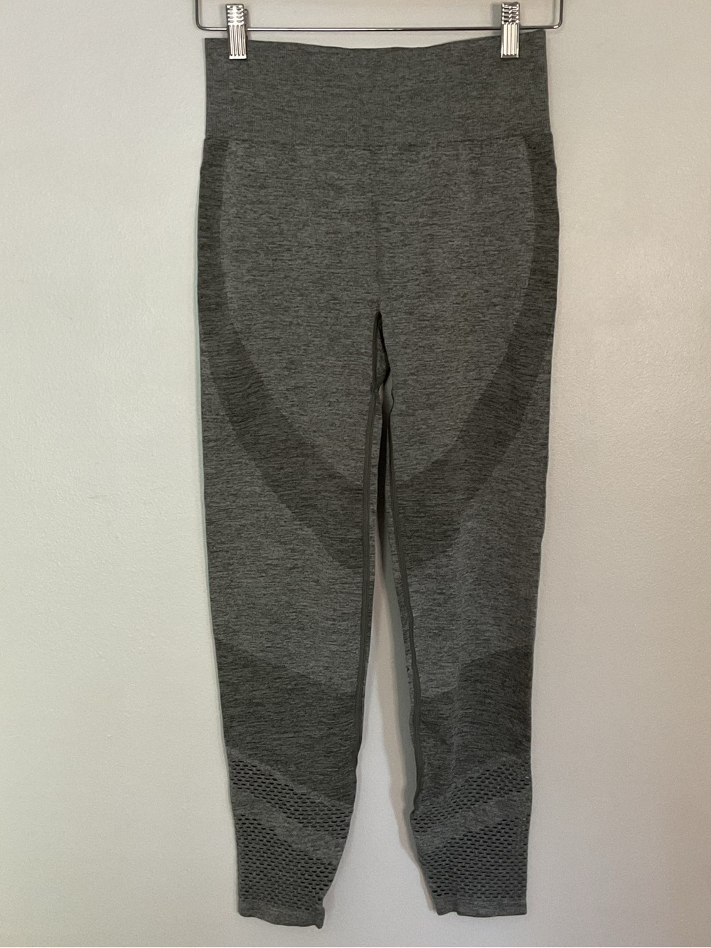 PINK Victoria's Secret Green Seamless Active Leggings